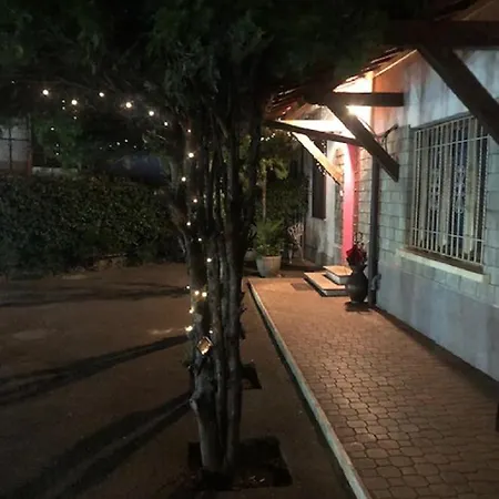 Casa Stella Malpensa * Кассано-Маньяго