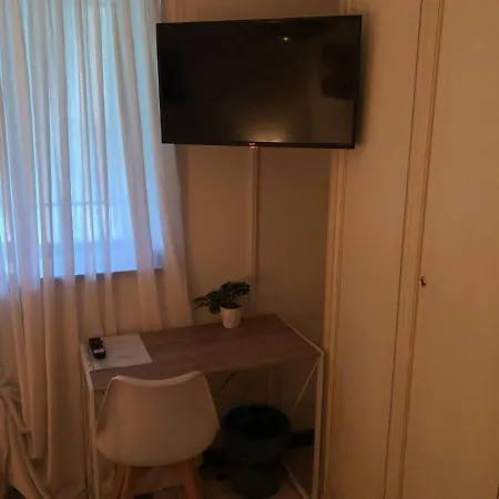 Casa Stella Malpensa Pensionat 3*