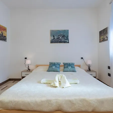 בית הארחה Casa Stella Malpensa
